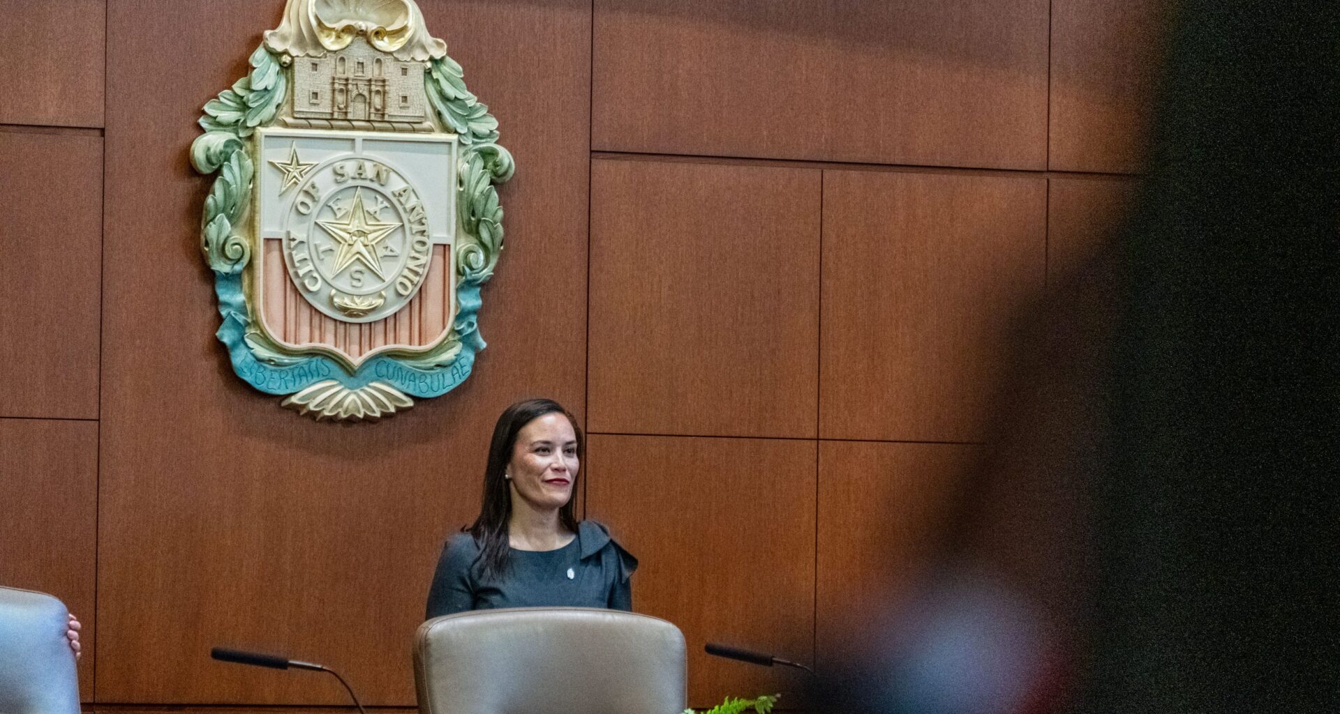 Jones lays plans to 'vet' council's policy proposals and limit leaks