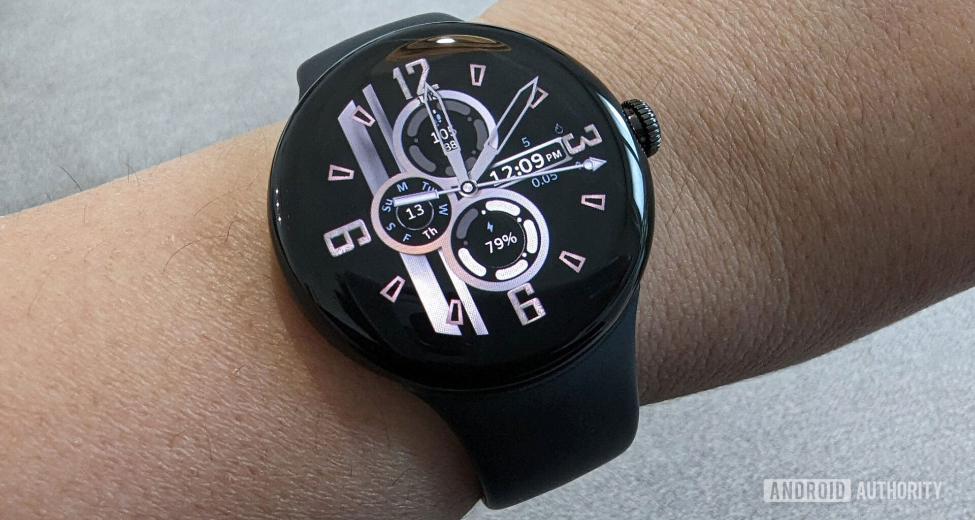 google pixel watch 1 facer watch face 5