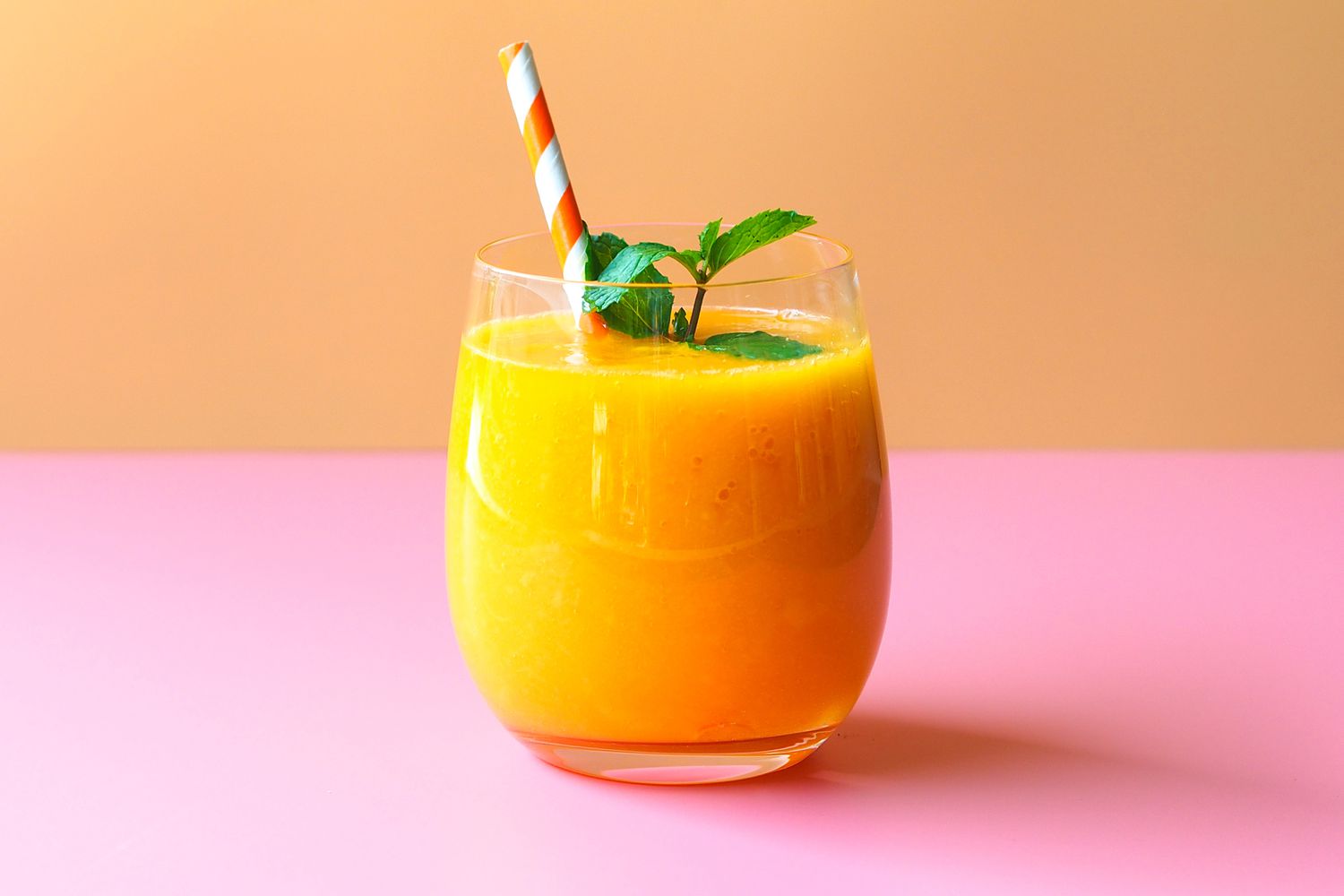 9 Healthiest Drinks for When You're Craving Something More Flavorful Than Water