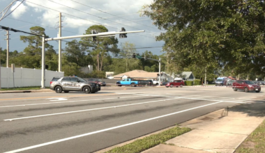 Motorcyclist killed in crash on Collins Road – Action News Jax