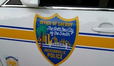 Man pulled from water at Huguenot Park; death under investigation – Action News Jax