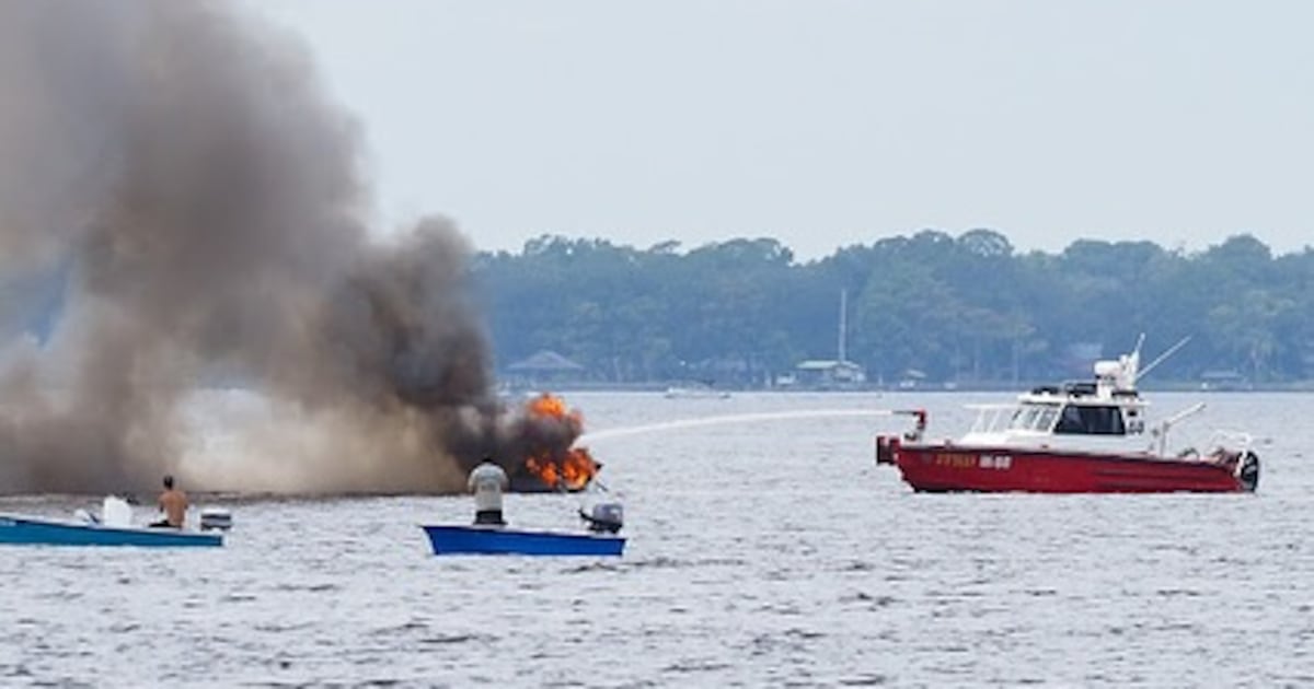 Firefighters respond to boat fire at Julington Creek Bridge – Action News Jax