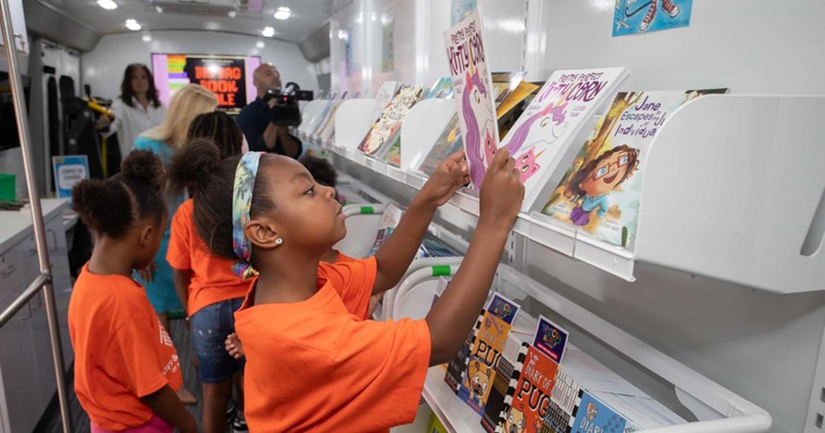Jacksonville 4-year-olds to receive one free book each month through The Mayor’s Book Club – Action News Jax
