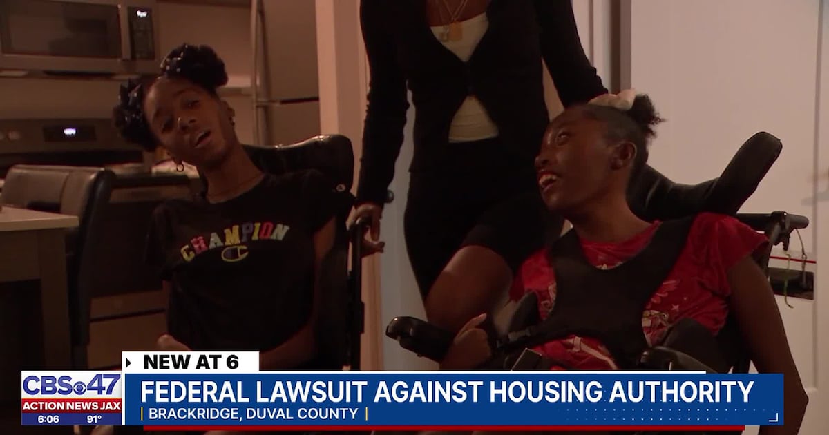Jacksonville mother sues Housing Authority over ADA compliance; Ramp suddenly built days later – 104.5 WOKV