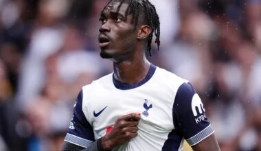 Tottenham transfer news: Yves Bissouma 'makes exit decision' after Jose Mourinho contact