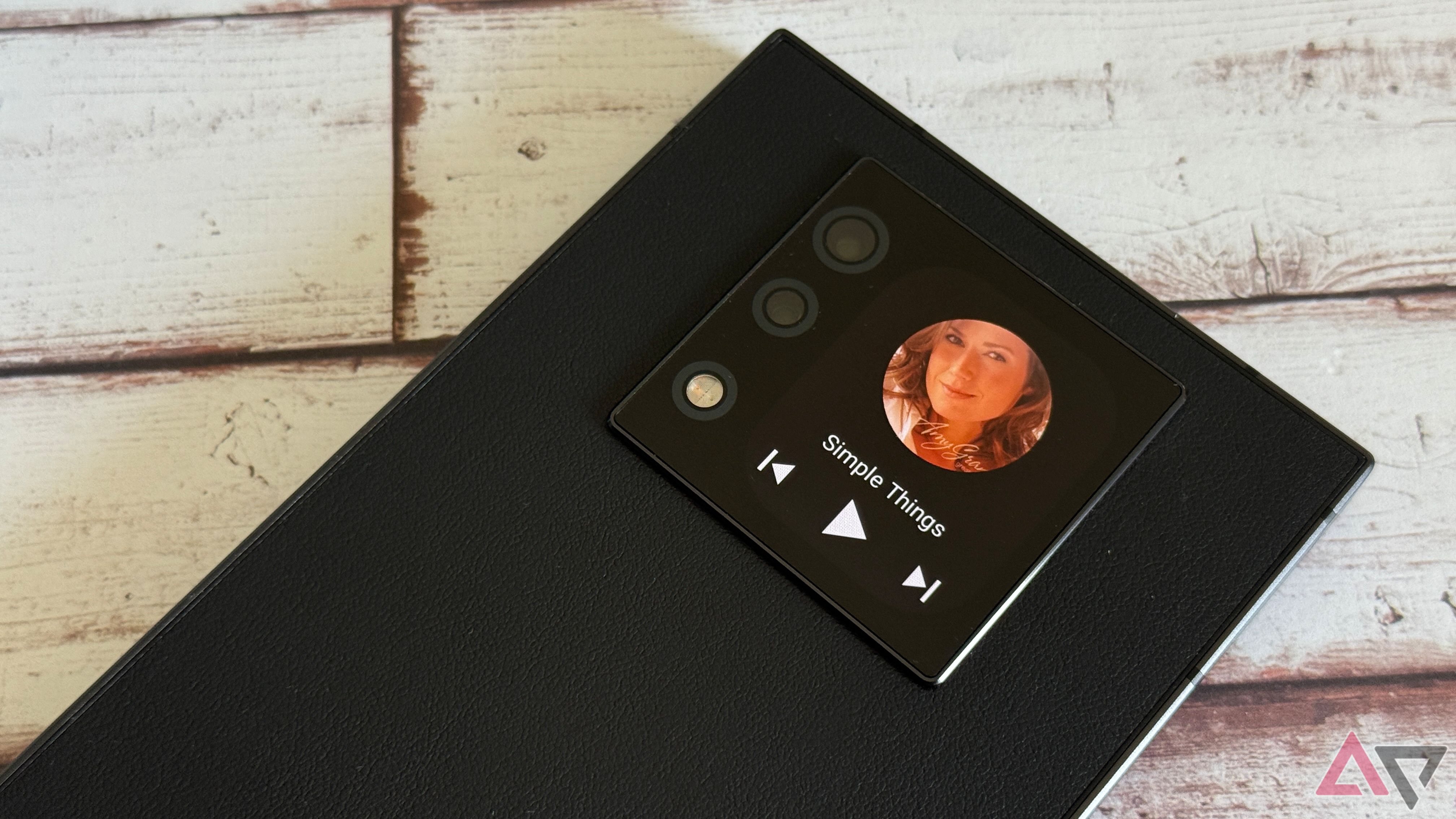 Subscreen on the Unihertz Titan 2