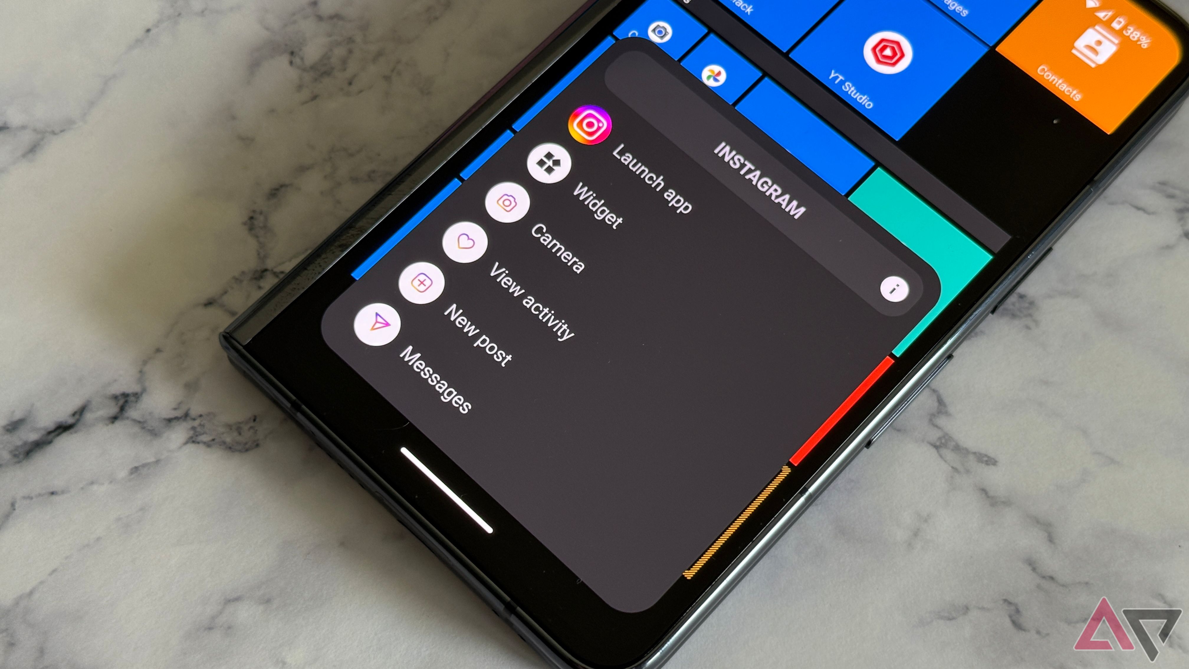 App settings for individual programs on Square Home on the Google Pixel Fold