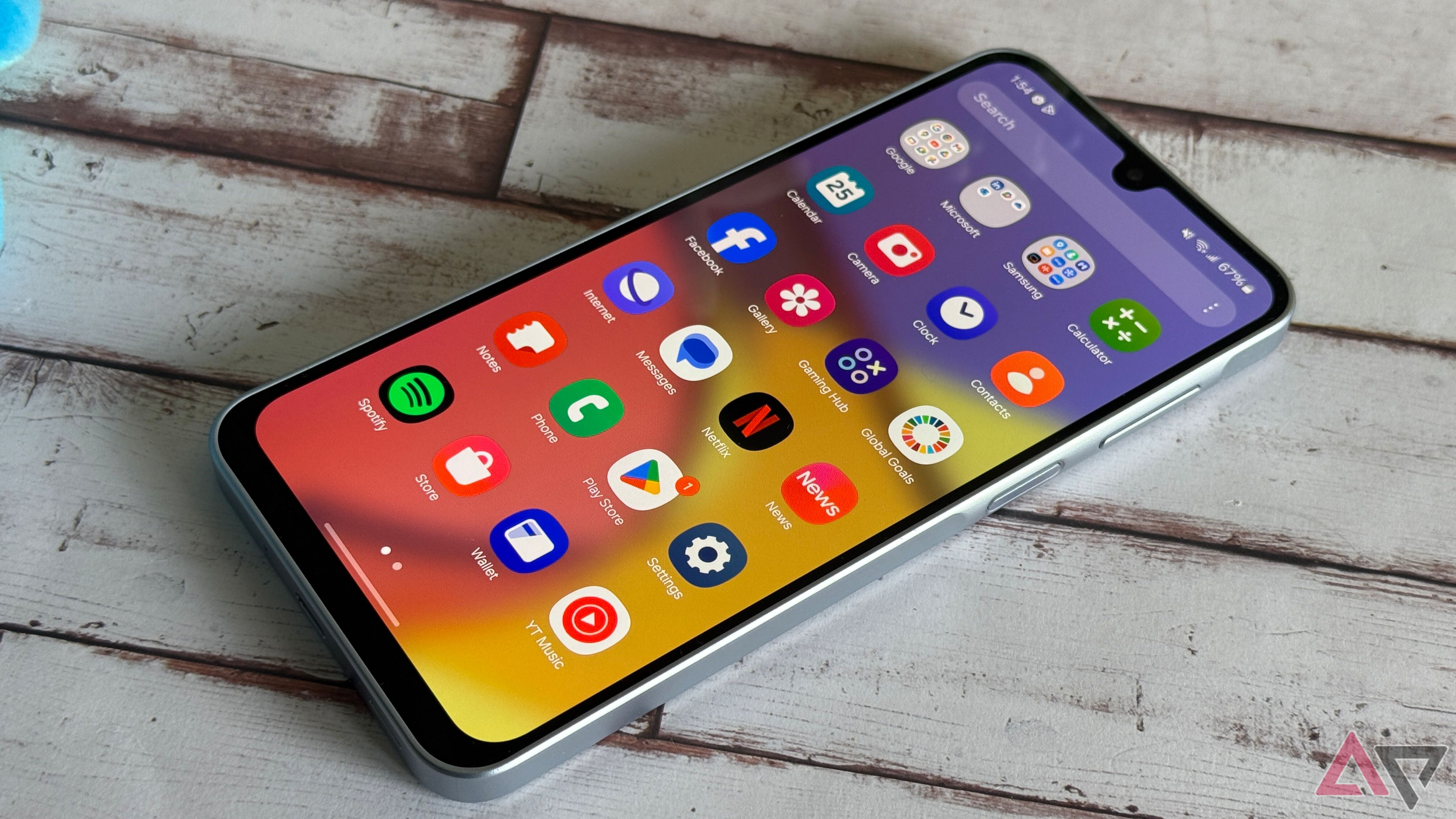 Samsung Galaxy A16 showing apps