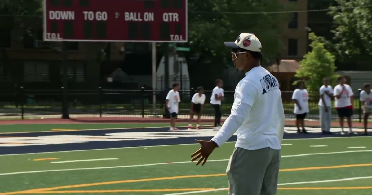 Safety Jaquan Brisker hosts youth football camp just before Chicago Bears training camp
