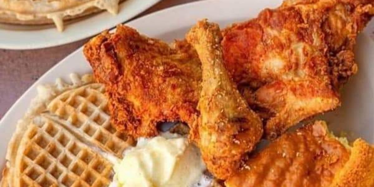 Celeb-owned Johnny's Chicken & Waffles opens in Fort Worth