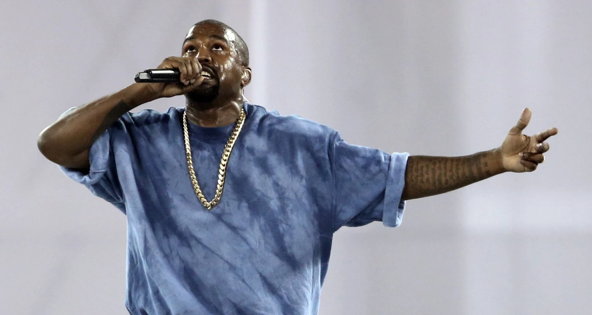 Kanye West Performs For 50,000 Uproarious Fans In South Korea