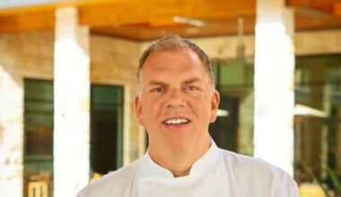 DFW celeb chef Kent Rathbun issues reward for stolen smoker
