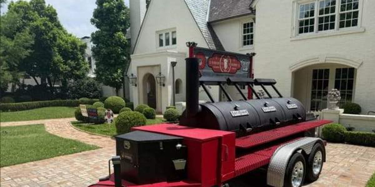 Dallas chef Kent Rathbun issues reward for his stolen smoker