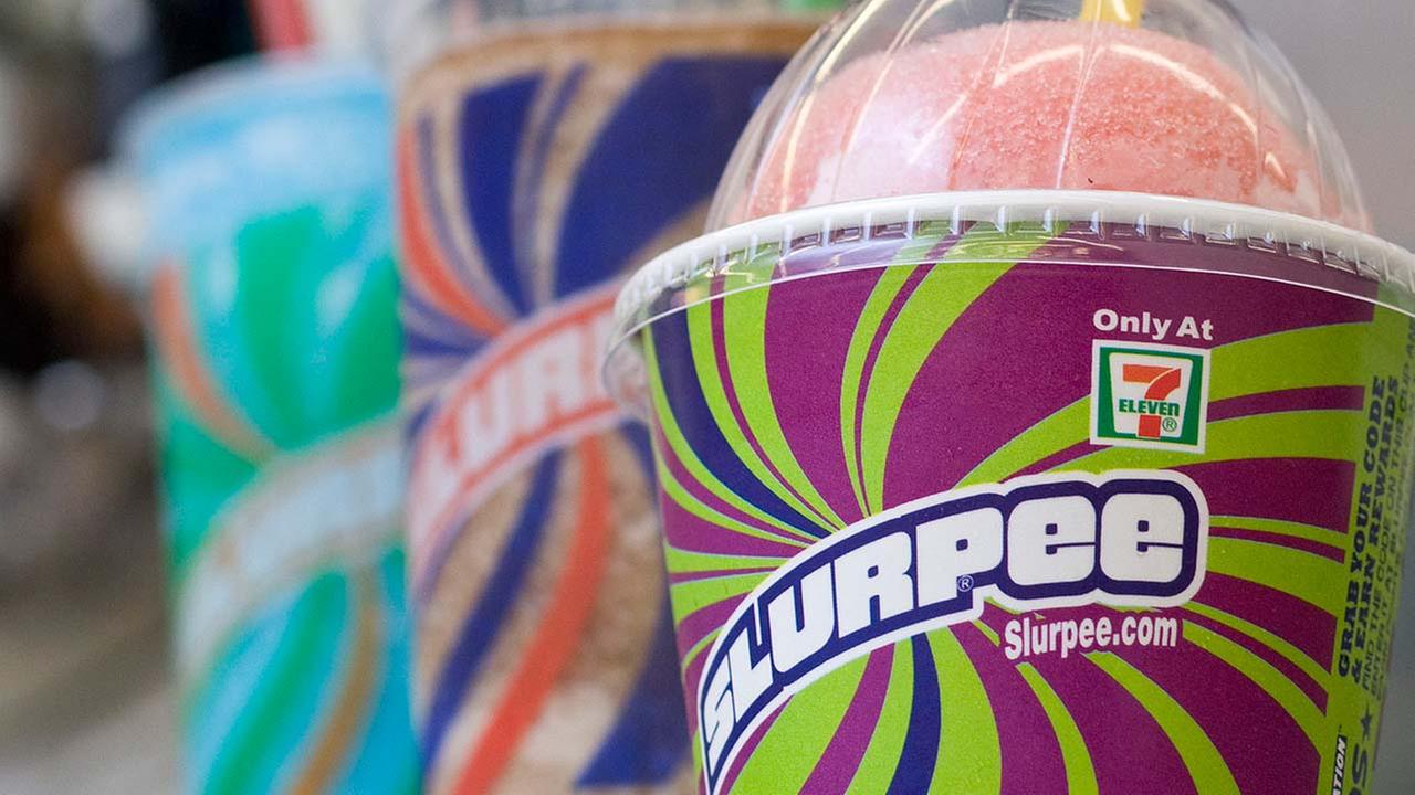 Kosher Slurpee Flavors in the US & Canada 2025 • YeahThatsKosher