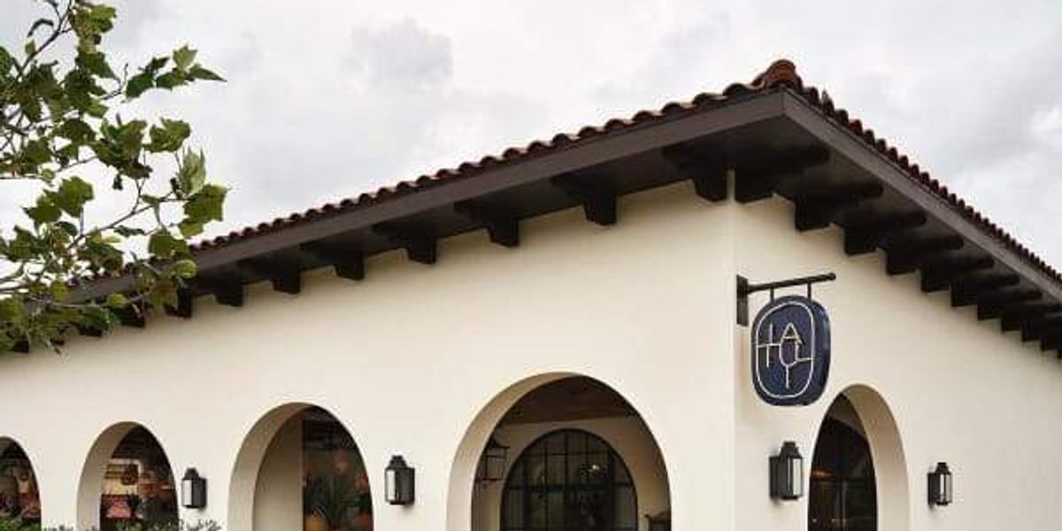 We interview Houston chef Bryan Caswell about Latuli
