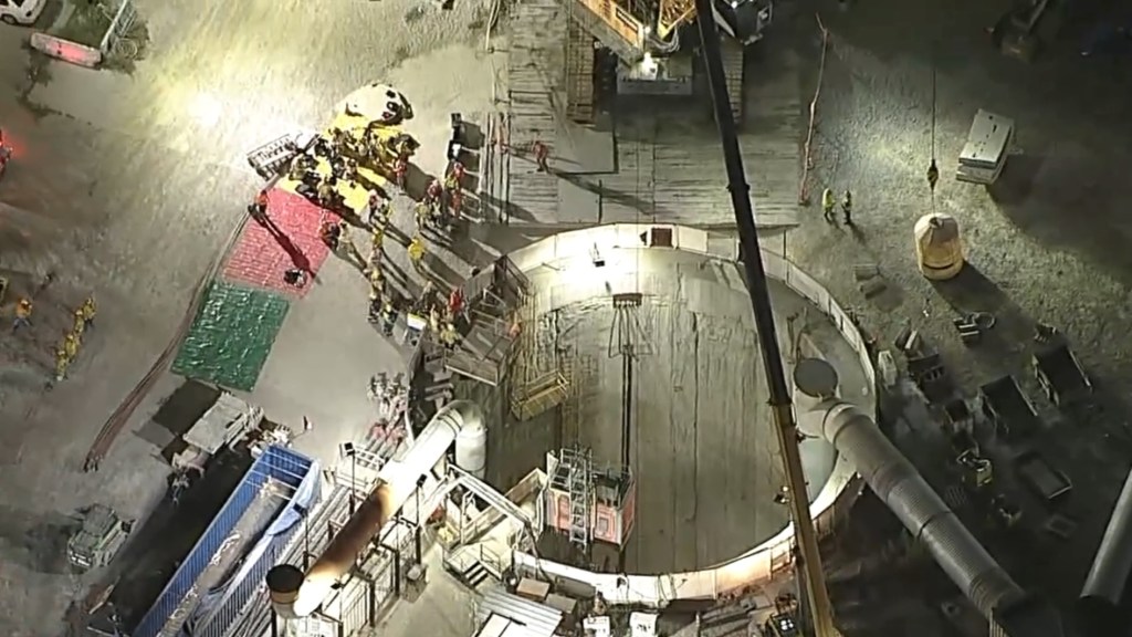 Thirty-one workers became trapped when a tunnel collapsed in Los Angeles' Wilmington area on Wednesday night.