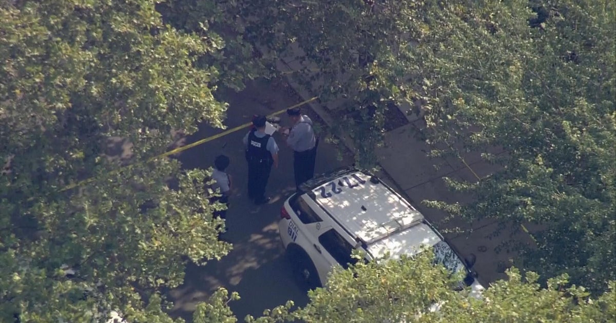 Off-duty officer stabbed in South Philadelphia; suspect arrested, police say