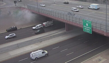 Loop 202 in east Mesa reopens after deadly crash