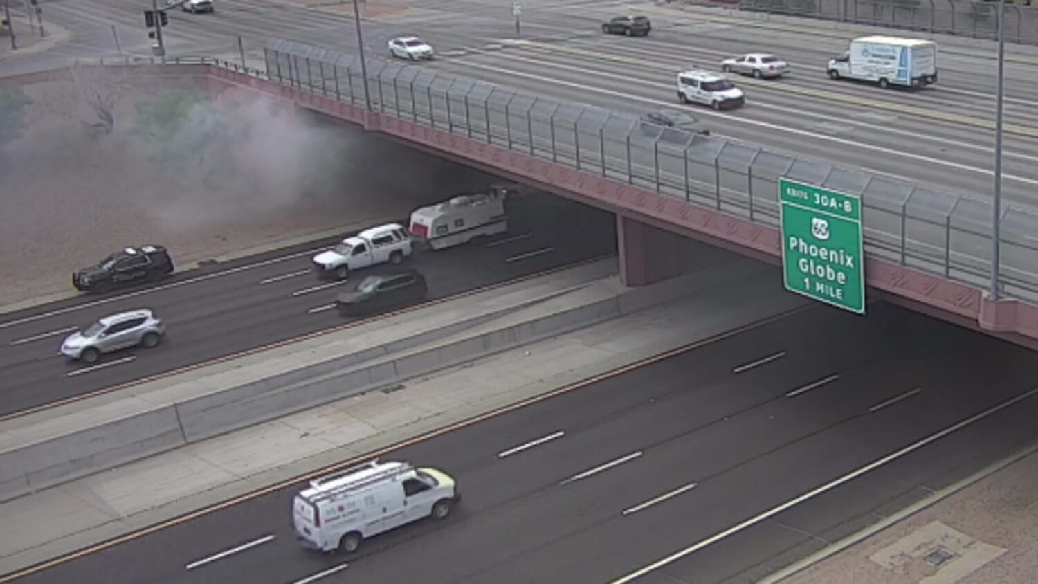 Loop 202 in east Mesa reopens after deadly crash