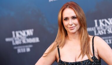 Jennifer Love Hewitt Reflects On Being Target Of Early Aughts Misogyny
