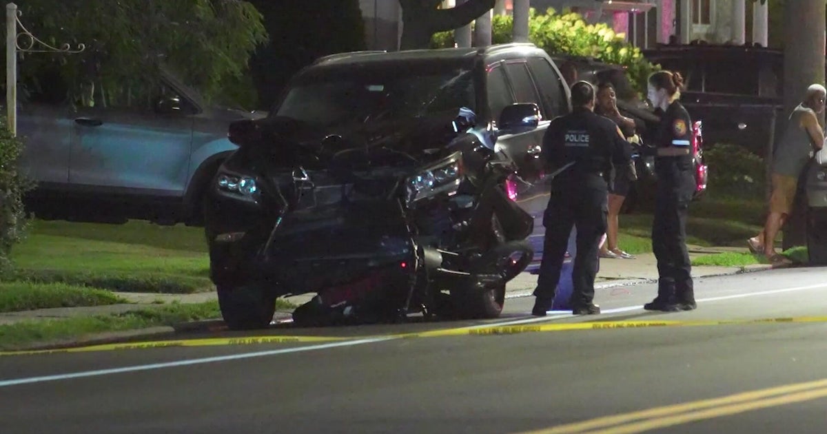 NYC robbery suspect killed in New Hyde Park crash, police say