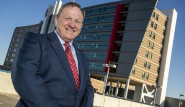 Phoenix Children’s has named a pediatric health care veteran as the hospital's new president and ...