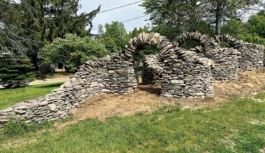 Morristown sculptor settles over damage to roadside attraction