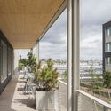 Multimodal Hub and Offices / DREAM + AIA Life Designers - Interior Photography, Balcony