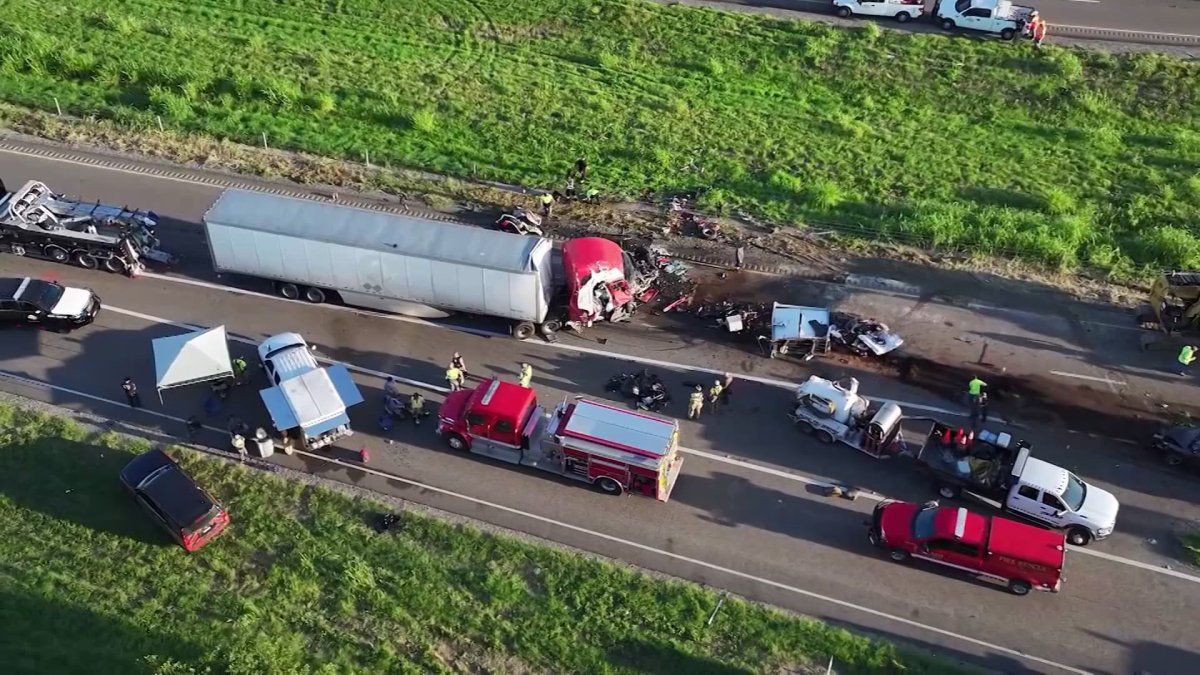 Crash kills 5 in Kaufman County; survivor remains in critical – NBC 5 Dallas-Fort Worth