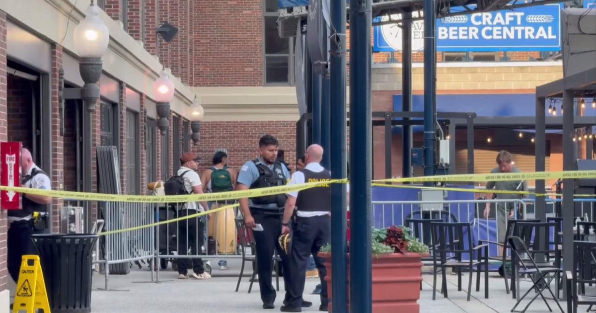 Navy Pier stabbing suspect released without charges, Chicago police say