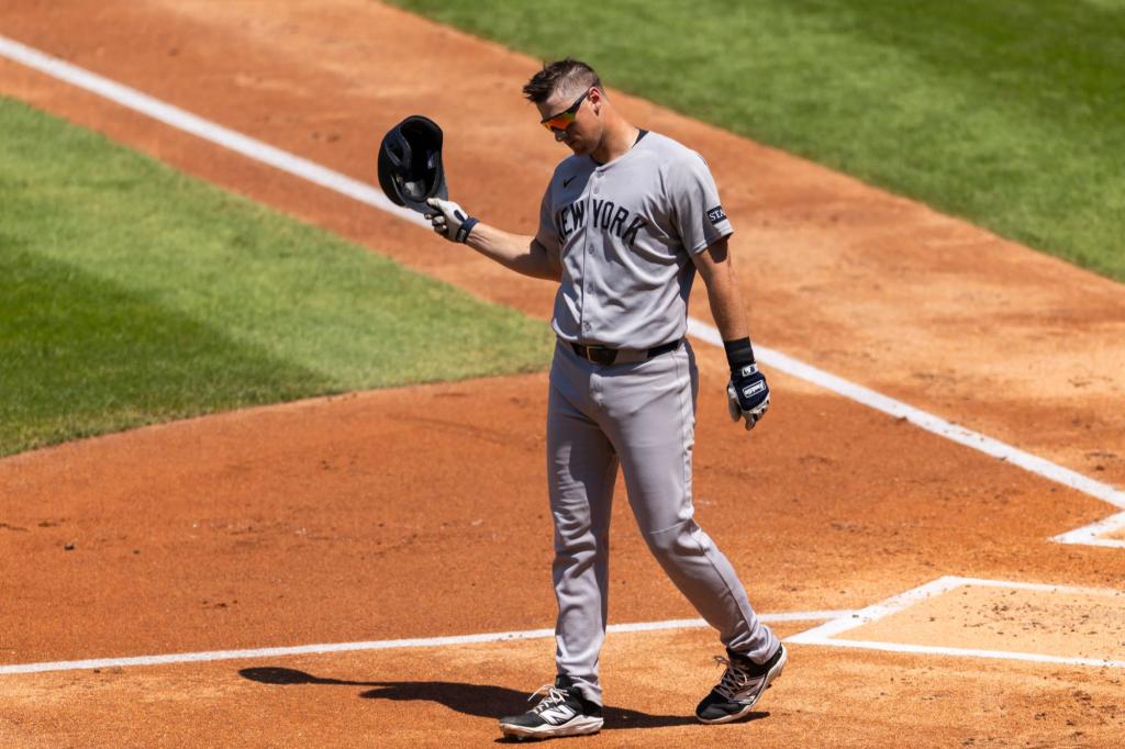 DJ LeMahieu couldn't fend off the specter of his Yankees end forever
