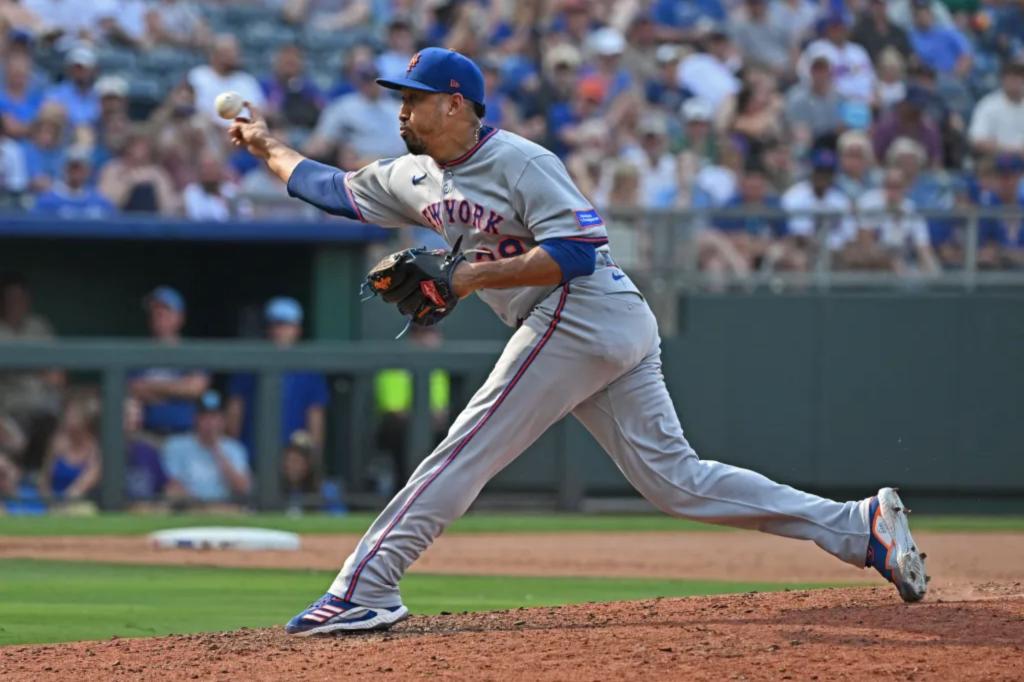 Mets' Edwin Diaz comes up clutch with 'efficient' six-out save