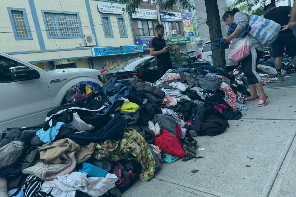 To fight ICE, City Council aims to let street vendors run wild