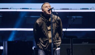 Oasis Reunite For First Show in 16 Years: Review