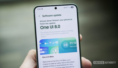 A Galaxy S25 downloading the One UI 8 beta.
