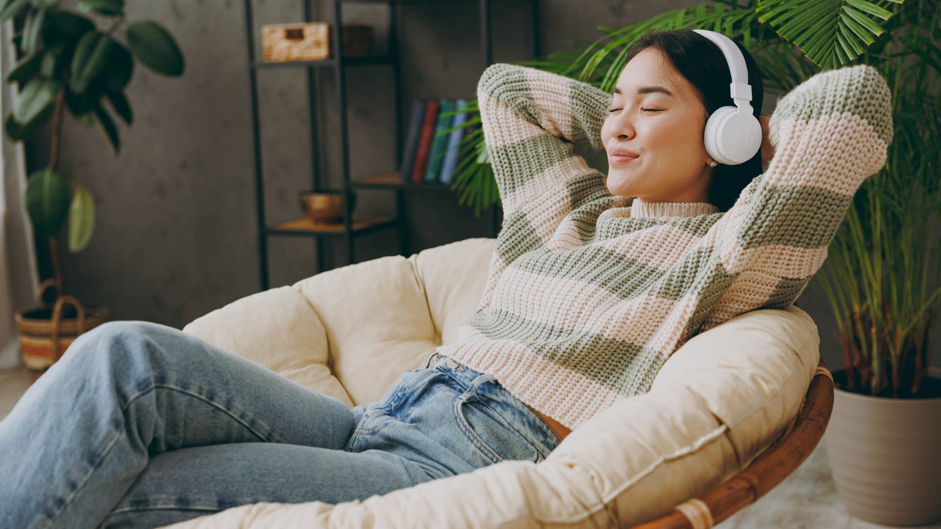 woman who will become a super ager listening to podcasts
