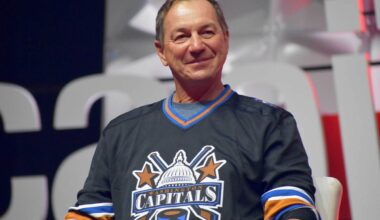 Capitals legend Peter Bondra jokes about Alex Ovechkin breaking all of his records: ‘I thought the train would stop, but he ran right through me’