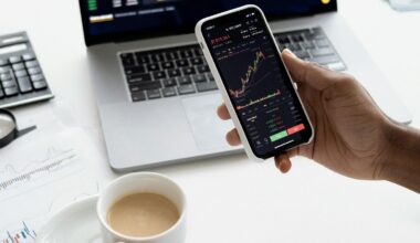 Recommended stocks to buy today, 14 July, by India's leading market experts