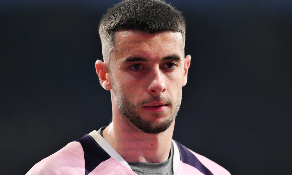 Barcelona new signing could take veteran star's shirt number next season