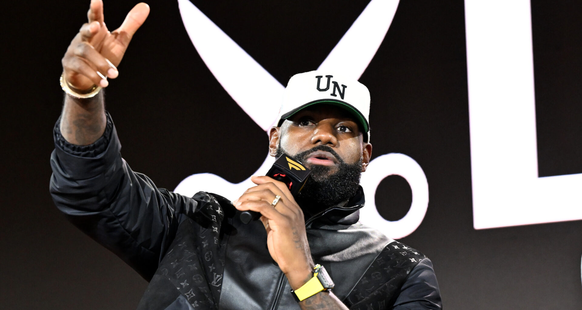 The New York Knicks Get a Major LeBron James Update