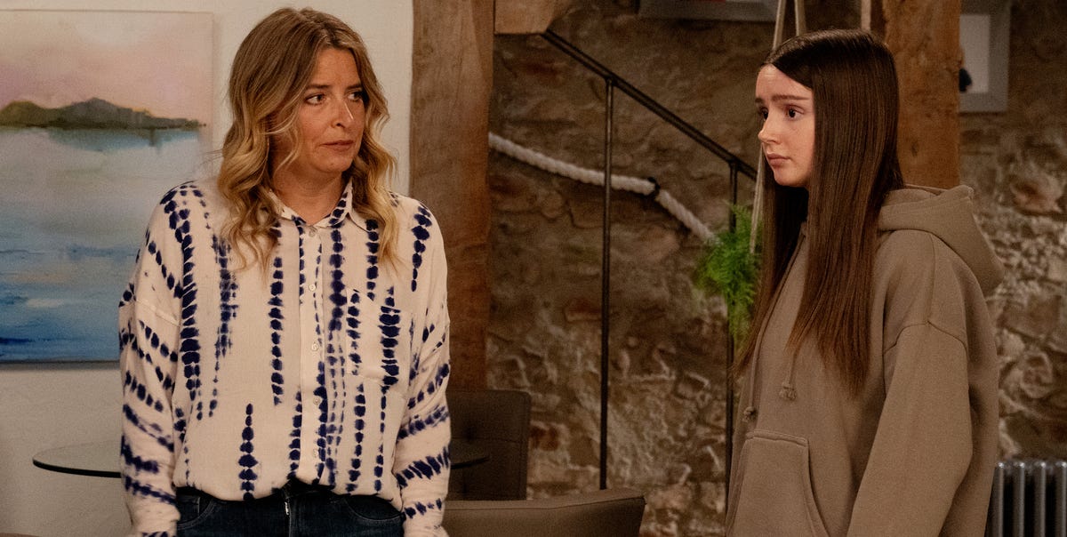 Charity makes a baby offer to Sarah