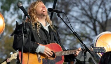 Winnipeg denies permit for controversial U.S. Christian musician's concert in city's Central Park
