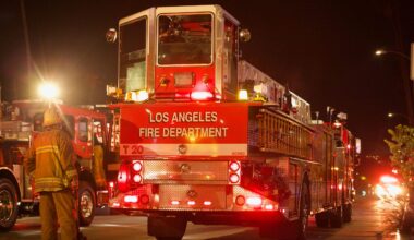 Small Fire Damages South LA Auto Shop