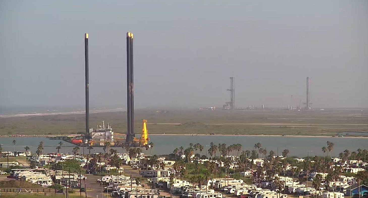 BREAKING NEWS: Possible Starship Salvage Operation Underway off Coast of Mexico