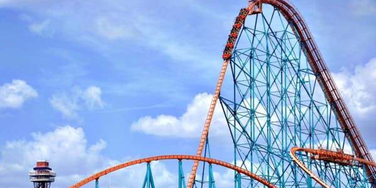 Six Flags Over Texas offers deal with entry to all parks