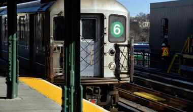 Suspect who viciously slashed 6 train conductor in the Bronx due in court Wednesday