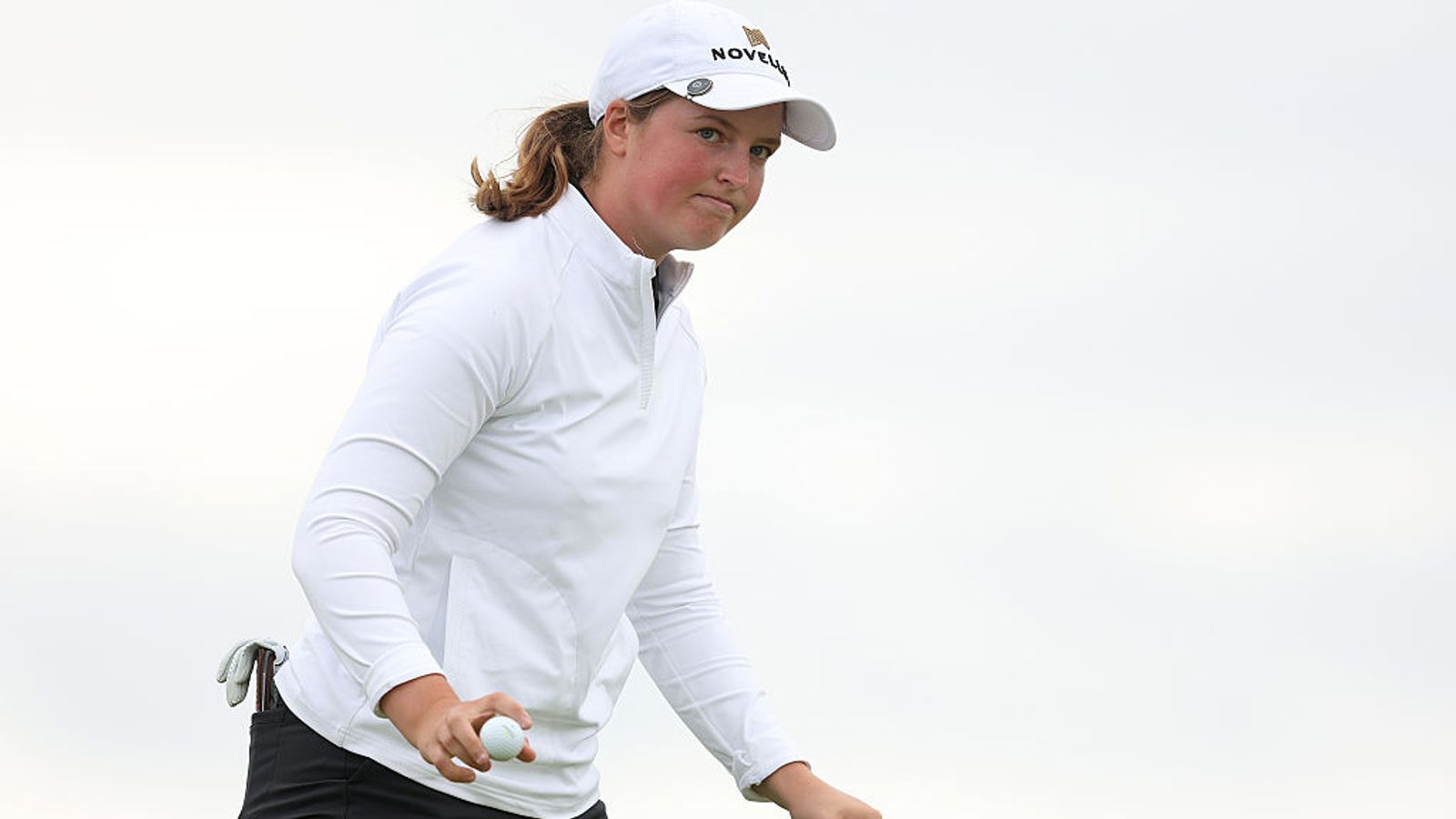 Lottie Woad: Pro debutant maintains two-shot Women's Scottish Open lead | Golf News