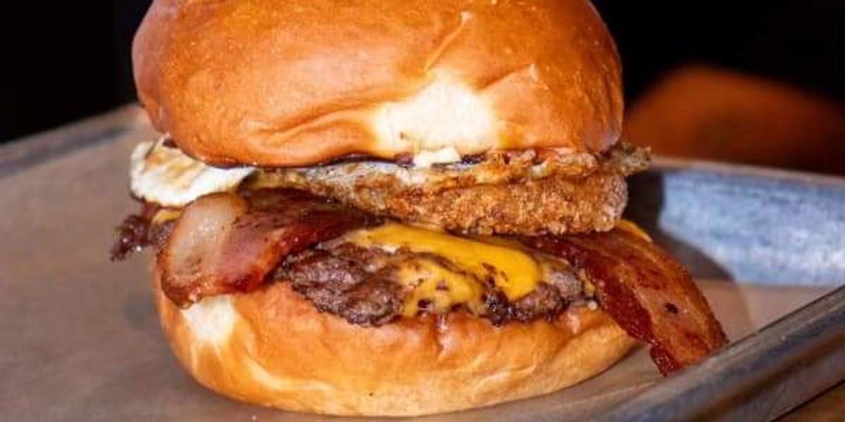 9 best restaurants & trucks for smash burgers in San Antonio