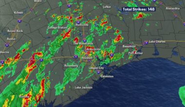 Houston weather: Ground stop at Hobby, Bush airports Tuesday; check flight status
