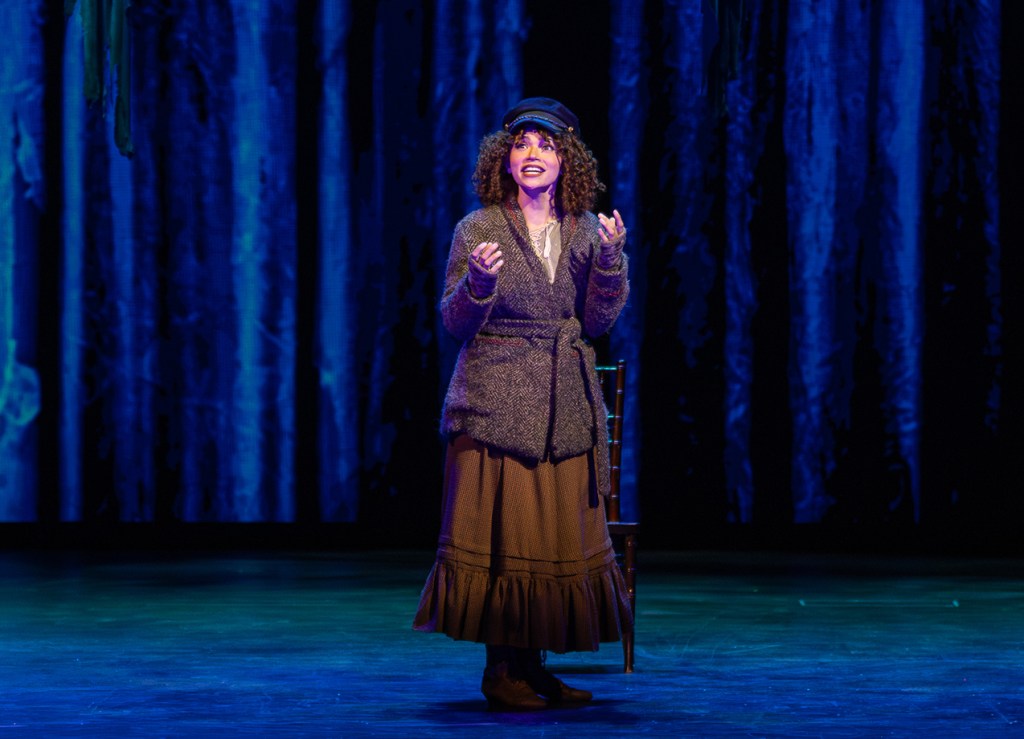 Moonlight’s ‘Anastasia’ is well sung, visually spectacular – San Diego Union-Tribune